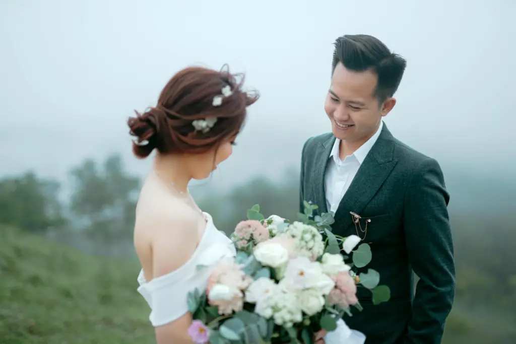 Trendy w modzie ślubnej