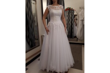 Suknia Ślubna Agnes KA 17049 z kolekcji AGNES BRIDAL DREAM 2018.