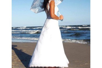 Wyjątkowa suknia ślubna biała