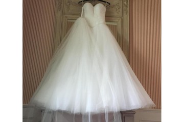 Suknia ślubna pronovias 2018