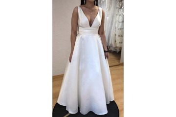 Sprzedam suknię ślubną Pronovias Plaza 36/38