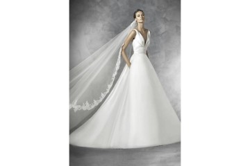 Sprzedam suknię ślubną Pronovias Plaza 36/38