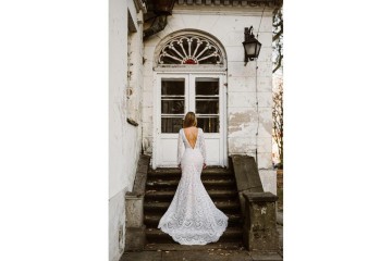 Suknia ślubna syrena z koronki