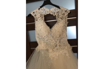 Suknia ślubna Vanilla Sposa model 1932 kolor Ivory