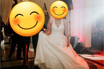 Suknia ślubna z amerykańskiego salonu David&apos;s Bridal