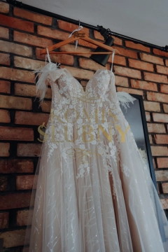 Suknia ślubna Harper 42