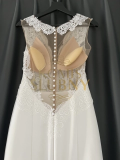 Suknia ślubna na sprzedaż 