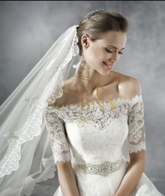 Sprzedam suknie Pronovias