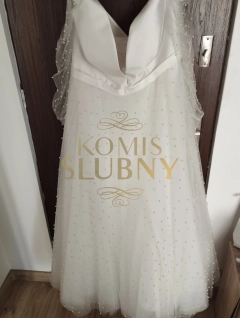 Suknia ślubna plus size 