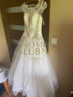 Suknia ślubna • stan idealny • rozmiar na 160-165 cm