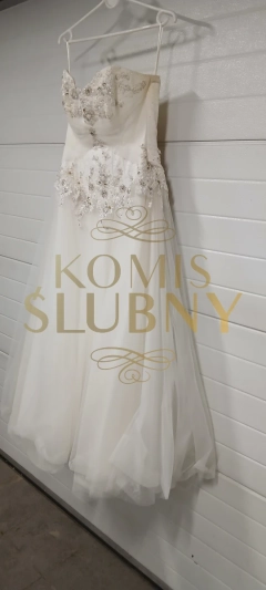 SUKNIA SŁUBNA