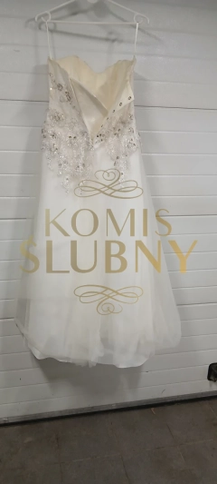 SUKNIA SŁUBNA