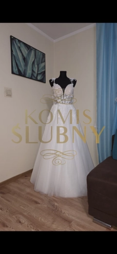 Sukienka ślubna  2025