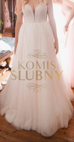 Sprzedam przepiękną suknię ślubną 