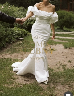 Suknia ślubna Millanova Suknia ślubna Millanova