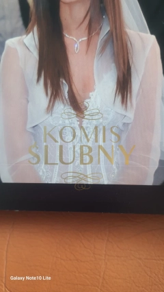 Sprzedam suknię ślubną - rozmiar -xs/s, piękna , jak nowa, gorset z glębokim dekoltem + dól spodnica /księżniczkowa na kole, plus nażutka .