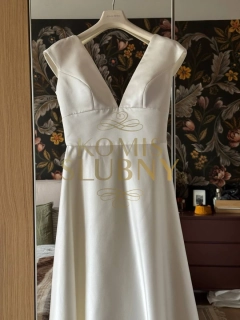 Suknia ślubna Jesus Peiro Rozmiar 42/44 EU