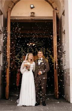 Suknia ślubna + welon z perłami GRATIS 