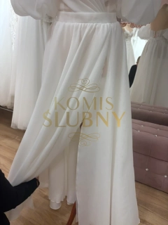 Suknia ślubna z dodatkami