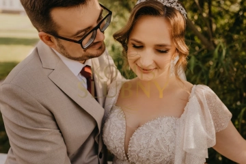 Suknia ślubna Lukrecja, bogato zdobiona