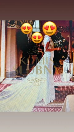 Piękna suknia ślubna 