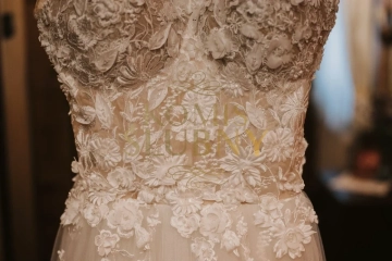 Zjawiskowa suknia ślubna z salonu Destiny w Warszawie