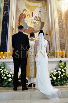 Suknia ślubna ivory rozmiar 34/36