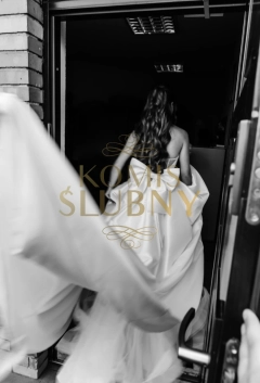 Sprzedam suknie ślubną