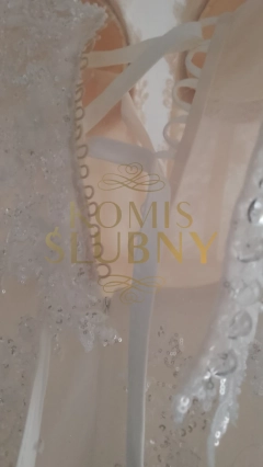 Sprzedam Przepiękną Suknię Ślubną Księżniczki z Tiulu obsypaną brokatem 