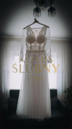 Śnieżnobiała suknia ślubna rozmiar S