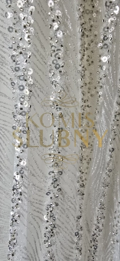 Piękna suknia ślubna