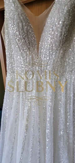 Piękna suknia ślubna