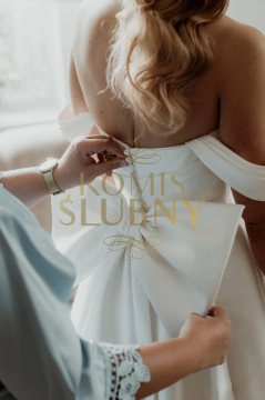 Suknia Ślubna Estelle Justin Alexander 