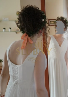 Suknia ślubna w kolorze Ivory 170 cm